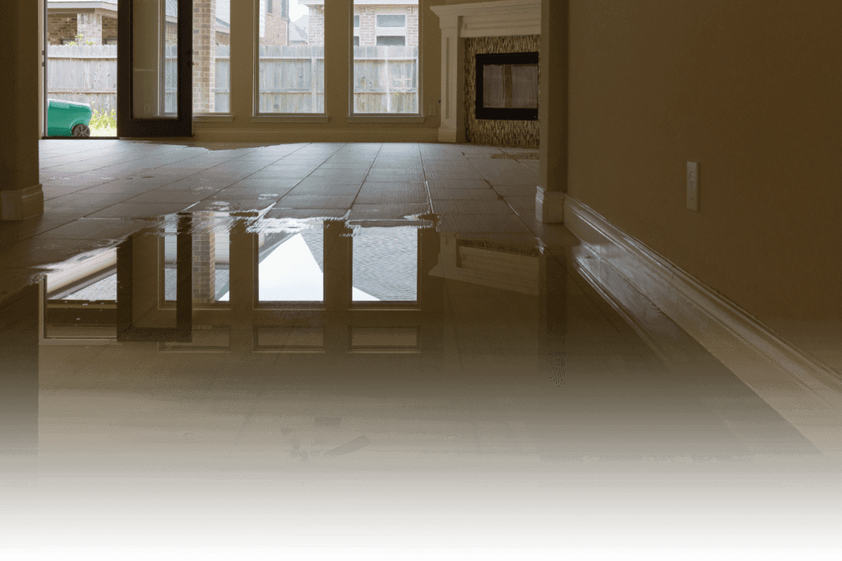 Flooded home interior restoration response in DFW